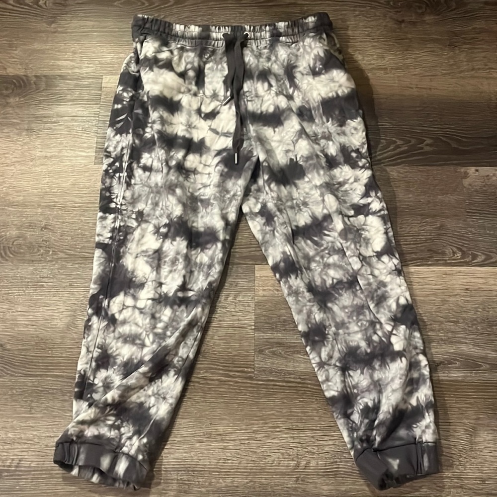 Women’s sweatpants